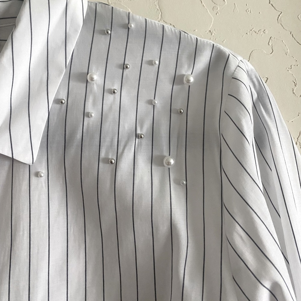 Pearl Button Down